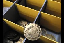 嗜酒者的救贖：有人戒酒后迷上喝可樂(lè) 每天喝十瓶