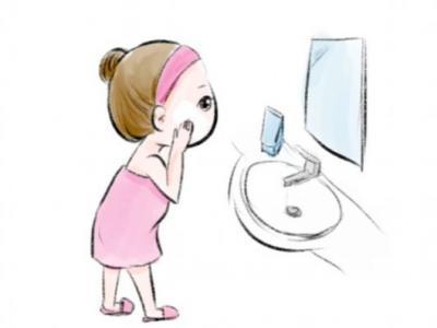 臉上有黑頭？皮膚科醫生教你兩個月去掉