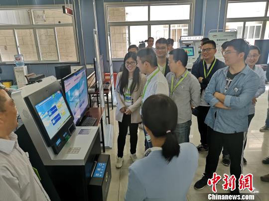 杭州：300余萬(wàn)人申領(lǐng)電子社保卡 實(shí)現(xiàn)掃碼出行刷臉就醫(yī)