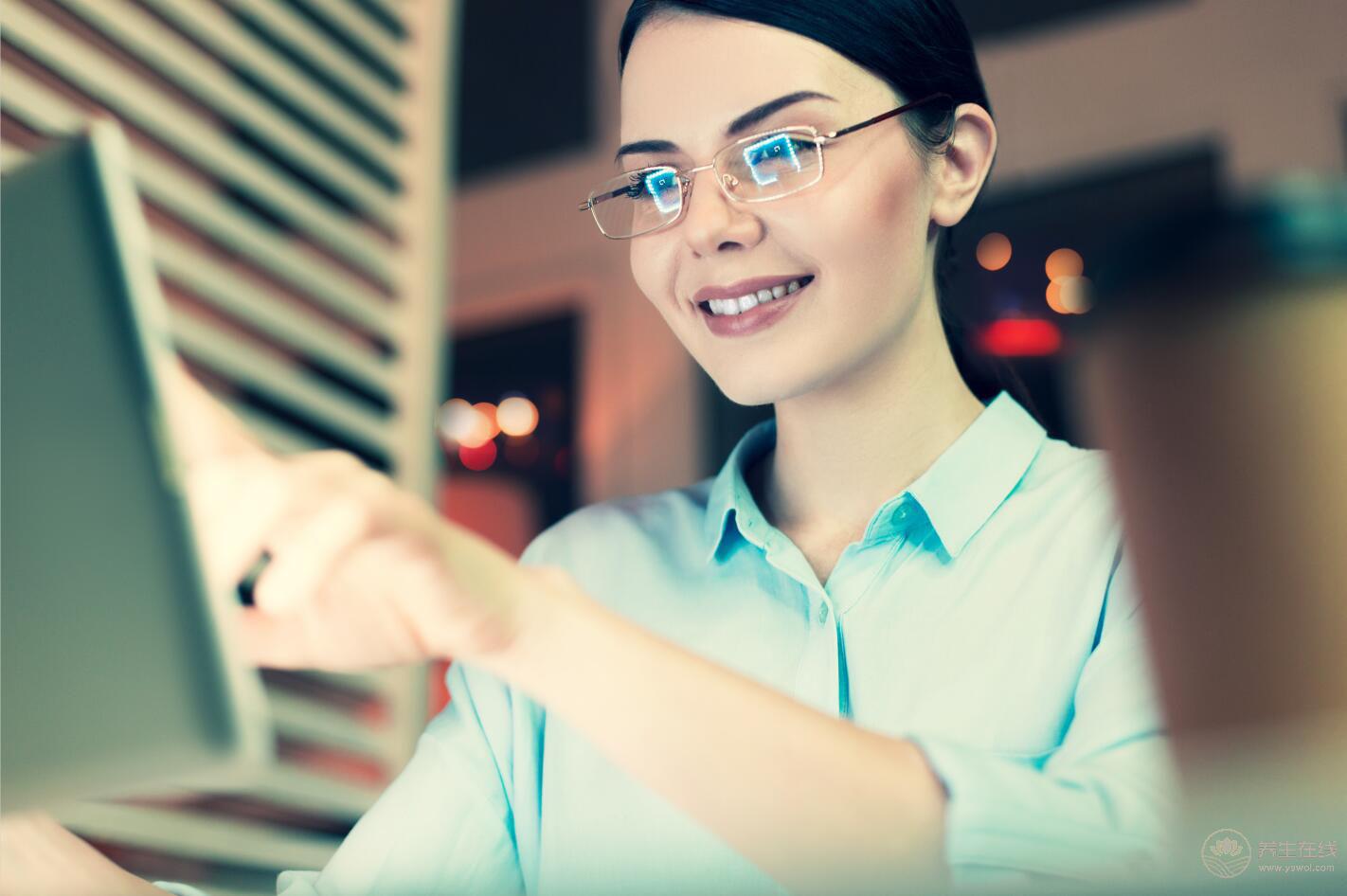 不“紙”更環保，推動智慧城市