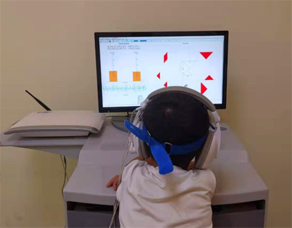 太原天使兒童醫院李樹珍醫生治療7歲抽動癥男孩康復案例