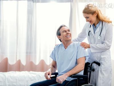 約翰遜高燒已退 新冠肺炎時期發燒了怎么辦