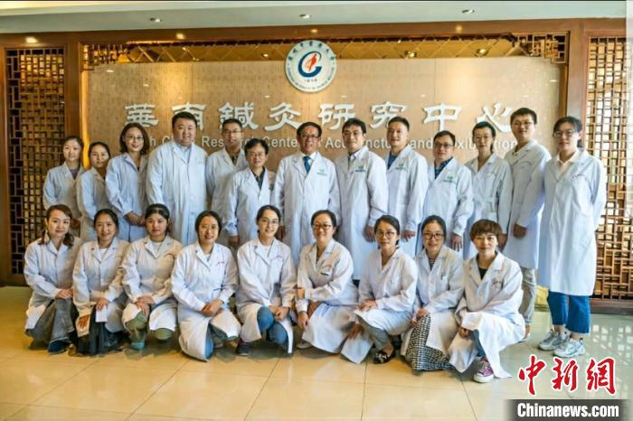 “針灸名家”許能貴：擇一“針”愛一生