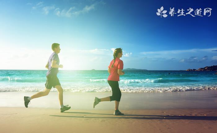 74歲大爺14年跑192個馬拉松 高血壓患者能跑步嗎