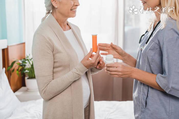 兒子突然回家發現父母都病了 中老年人要預防什么病