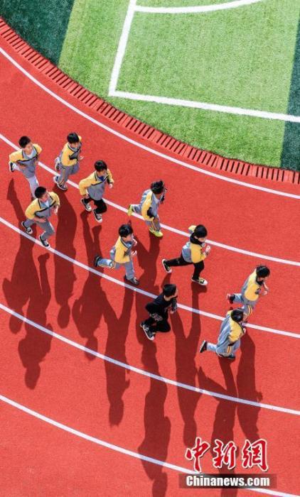 中國青少年身體姿態(tài)健康亟待重視如何合理干預(yù)？