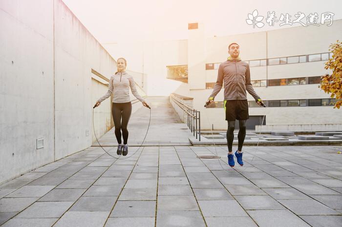 初中生每秒跳繩9.6次破世界紀錄 原因竟是掌握了跳繩的技巧