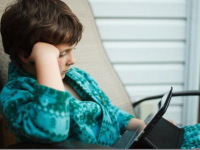 讀書越多，活得越久？耶魯大學(xué)：每天閱讀30分鐘，不僅更長(zhǎng)壽，而且更幸福