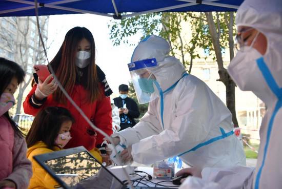 戰“疫”中的西安：這些寒冬里的溫暖剪影給人力量