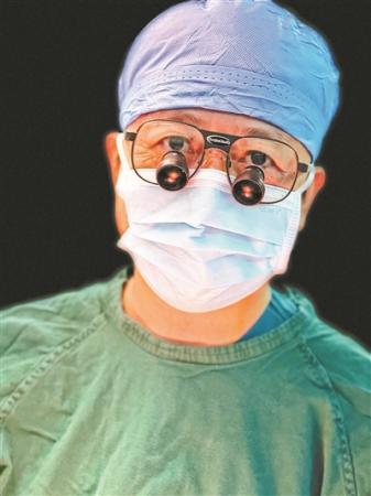 青年醫(yī)生除夕夜挽救兩條生命他說這是最好的春節(jié)禮物