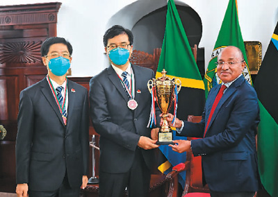 參與全球衛生治理積極貢獻中國力量(人民健康這十年)-易網健康養生網 參與全球衛生治理積極貢獻中國力量(人民健康這十年)