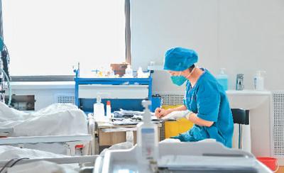 白求恩精神在這里升騰（新時代新征程新偉業(yè)）