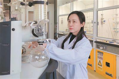 何嚴(yán)萍代表：讓新藥研發(fā)更高效更便利