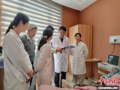 專家:?jiǎn)慰顾幬镒孉D治療進(jìn)入新階段
