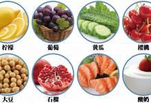 學會這一招，80歲都沒皺紋