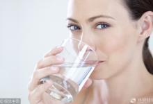 喝多喝少都不行！一天中最該喝水的四個時(shí)刻，你喝對了嗎？