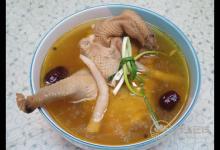 患有慢性胃潰瘍，不宜喝雞湯，你知道嗎