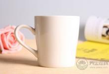 保護(hù)身體健康，少用4種杯子喝水