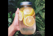 愛吃火鍋,衣服味道重,這樣做就能馬上去除!