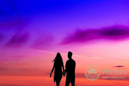 媽媽產(chǎn)后減肥要注意哪些事項(xiàng)? 媽媽產(chǎn)后減肥要注意哪些事項(xiàng)?