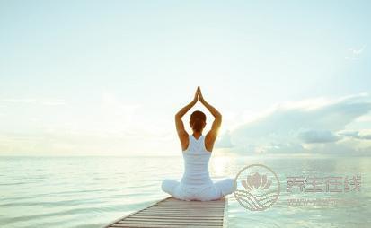 水上瑜伽的減肥功效有哪些？