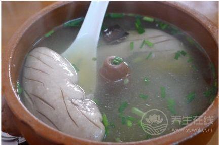 豬肝不能和16種食物一起吃 豬肝+辣椒沒營養(yǎng)