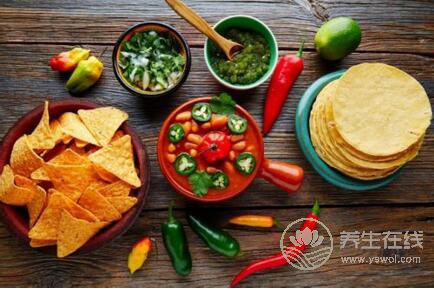 8個神奇的減肥小偏方你嘗試過幾個？