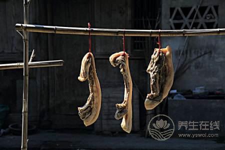 腎不好的朋友，這幾種食物要少吃