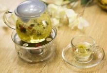 胃上火吃什么食物降火，喝4款茶輕松降火