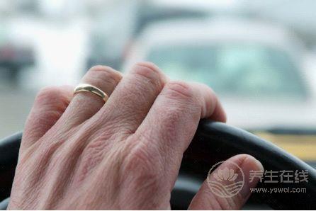 中了這幾槍，說明你已經(jīng)開始老了