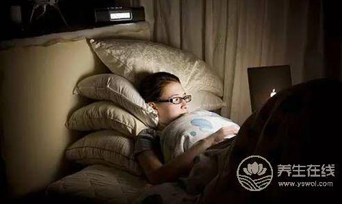 熬夜熬出一身傷，就用這些方法來補救！