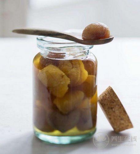 板栗泡酒你喝過嗎？它的功效誰懂？