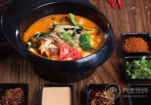 晚餐影響壽命，晚上少吃4種食物，你會更健康