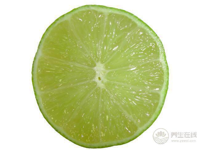 牙齦腫痛很難受，5種食物幫你緩解