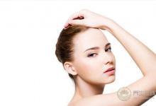 有什么食物，吃了皮膚可以白點