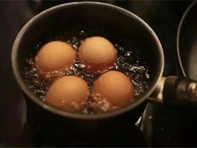 煮雞蛋有講究!雞蛋煮太久好脂肪會變壞？