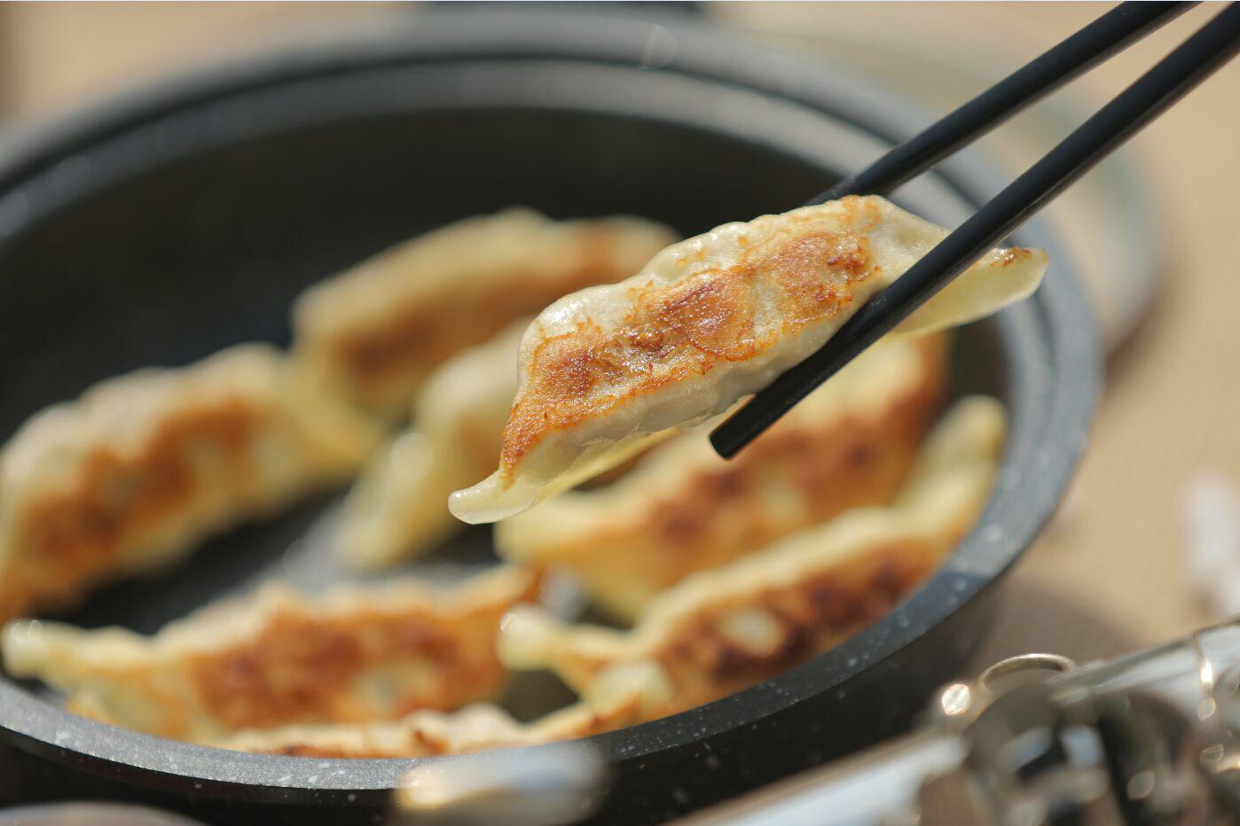 牛肉鍋貼的內餡怎么搭配會更好吃