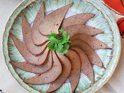 豬肝顏色發(fā)紫的原因還可以食用嗎