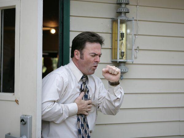 在感冒的咳嗽期間不適合吃哪些食物