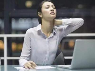 手臂處的經絡出現堵塞應該如何疏通