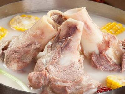 蟲草玉米排骨湯的營養(yǎng)價值以及功效