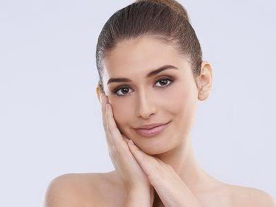 嘴唇很白可能是身體的哪些原因導致的