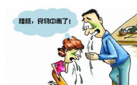 如何區分夏季的食物中毒情況和中暑的情況