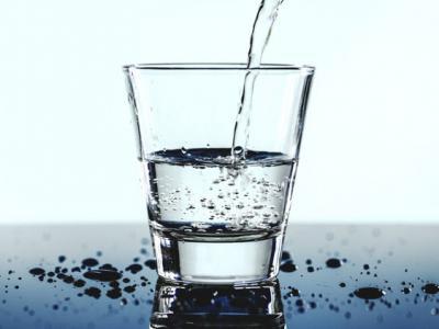 喝水也會中毒？健康飲水應(yīng)該這樣做