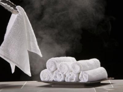 熱敷的時候應該用毛巾還是熱水袋