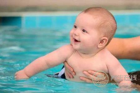 游泳對嬰兒有什么好處?嬰兒游泳禁忌人群有哪些?