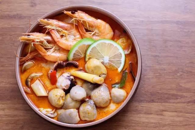 想做泰式冬陰功湯需要準備哪些蔬菜-易網健康<a href=http://www.logojc.com/jkys/ target=_blank class=infotextkey>養生</a>網 想做泰式冬陰功湯需要準備哪些蔬菜