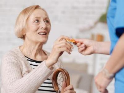 得眼底病了飲吃什么幫助恢復(fù)