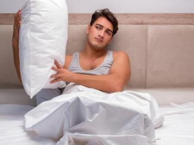 哪些生活習慣容易造成頸椎腰椎疼痛不適