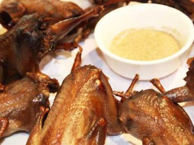 香酥鵪鶉的作用以及制作方法